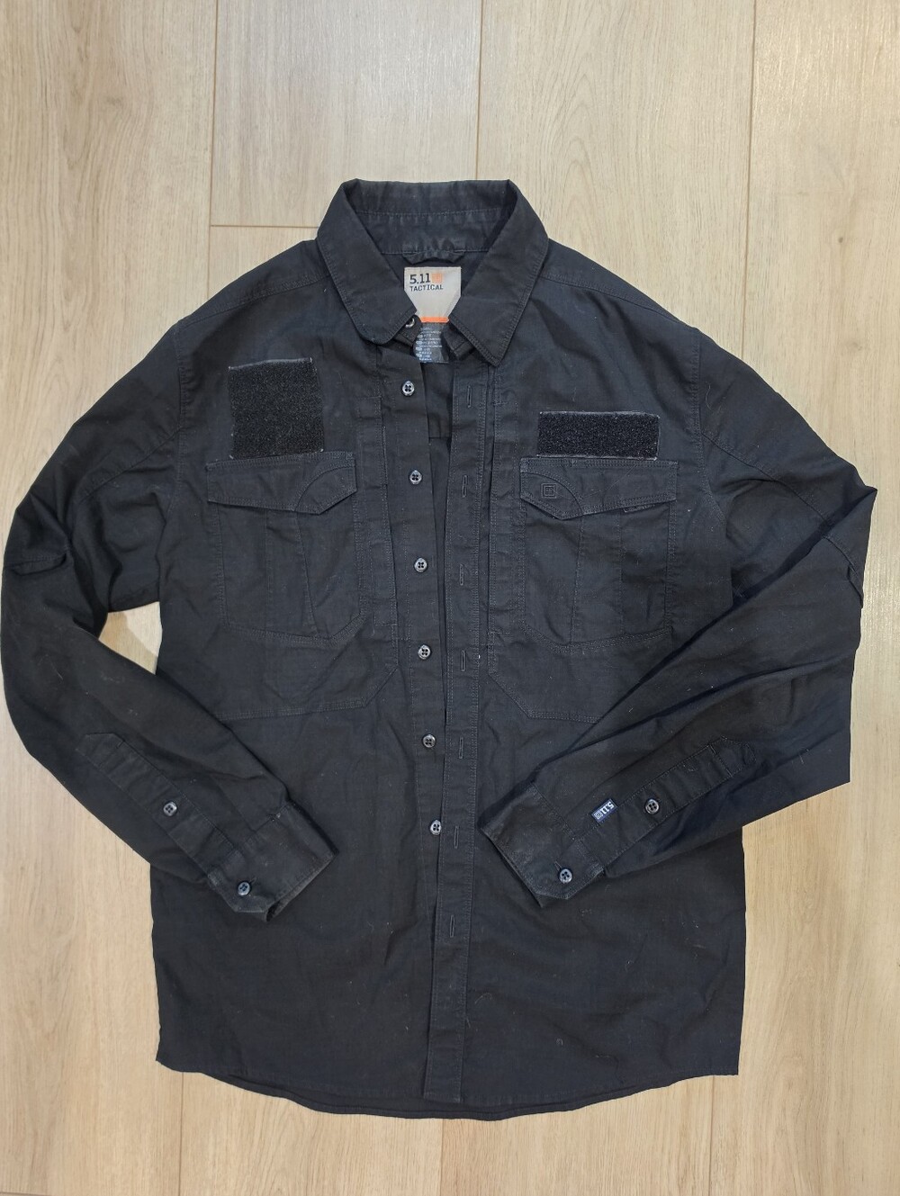 5.11 Tactical Men's Small Black Long Sleeve Tactical Utility Shirt 72399